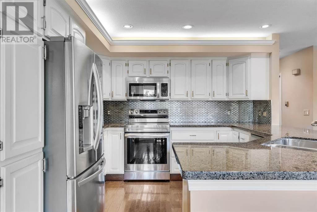 Single Family House for Sale in  Evergreen Terrace SW Evergreen Calgary 