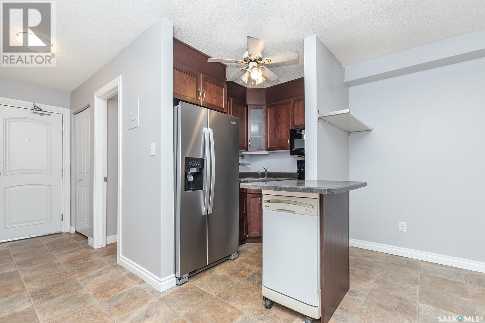 Photo 7 of 6 111 St Lawrence Crescent, Saskatoon SK