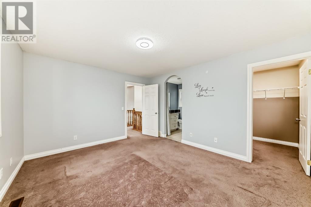 Single Family House for Sale in  Taracove Way NE Taradale Calgary 