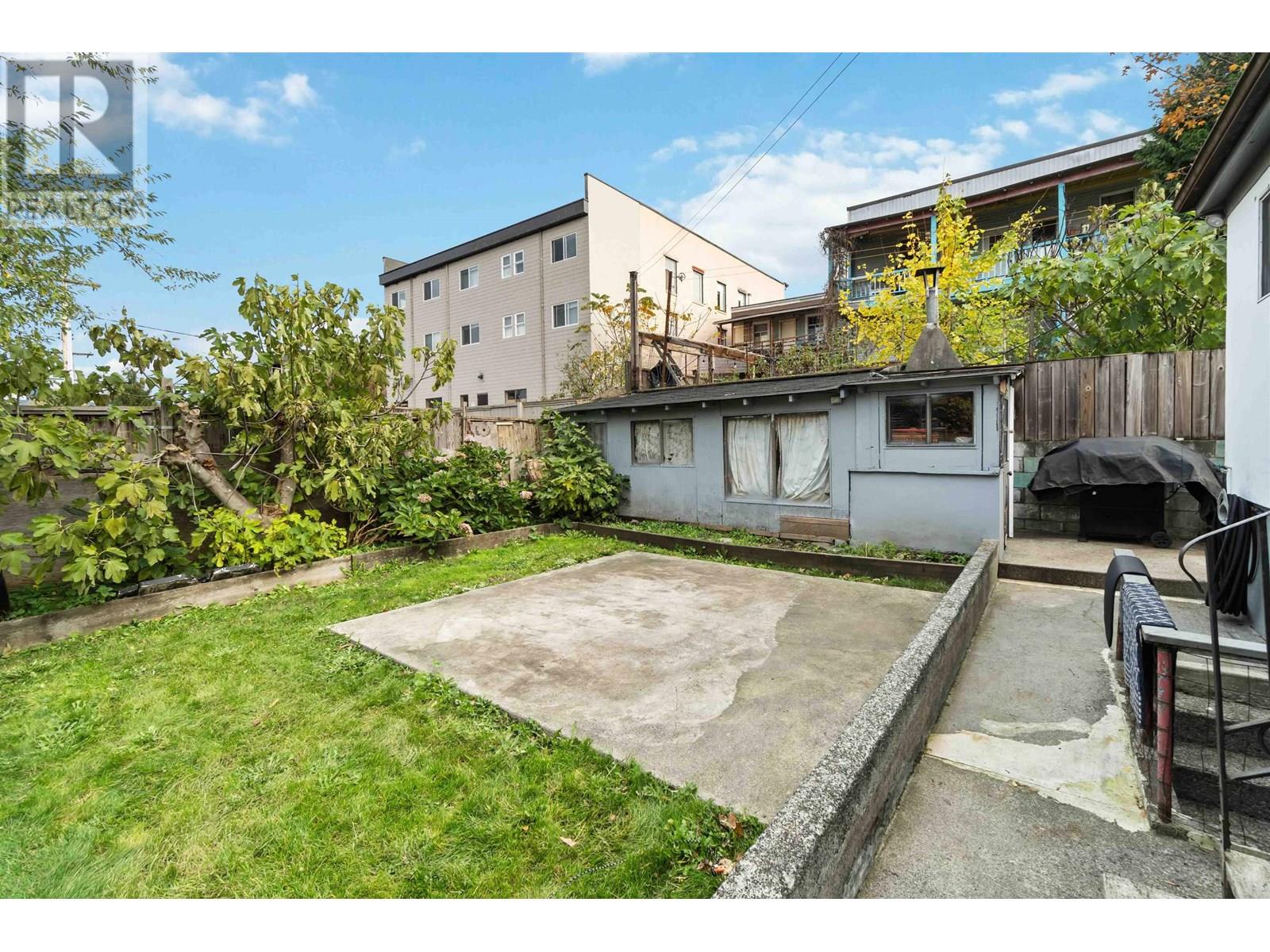 1649 GRANT STREET, Vancouver