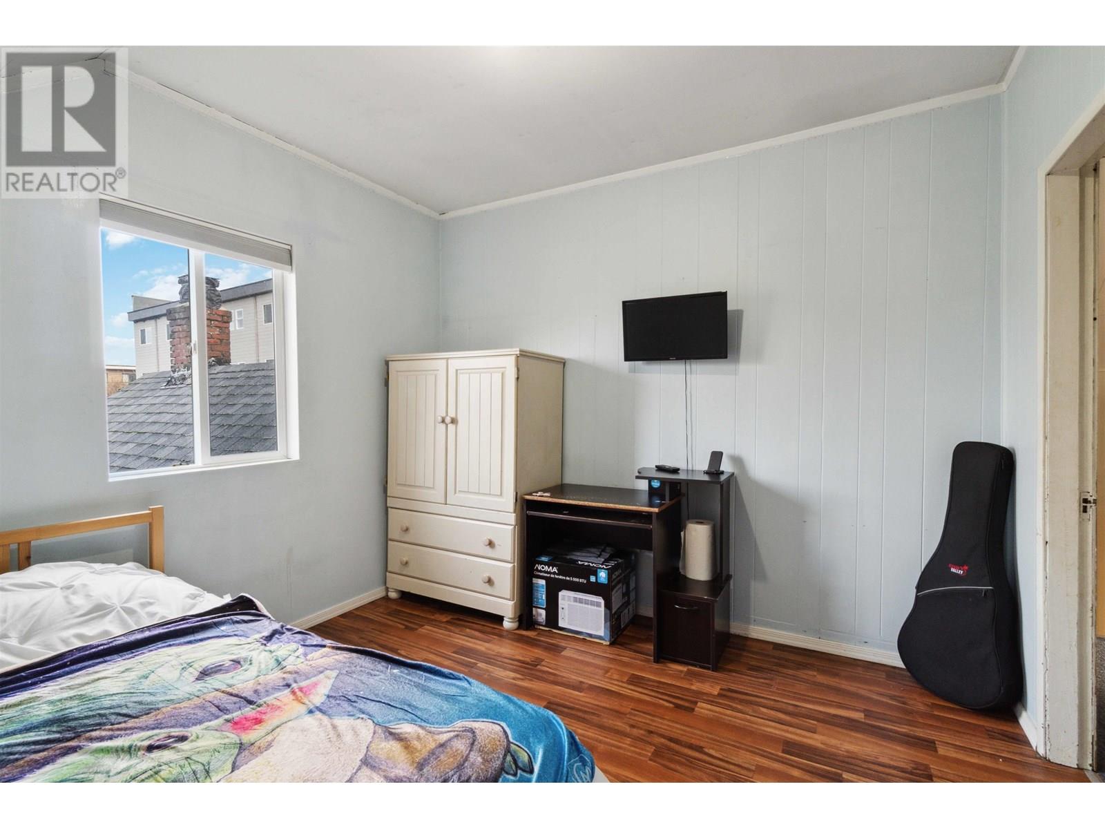 1649 GRANT STREET, Vancouver