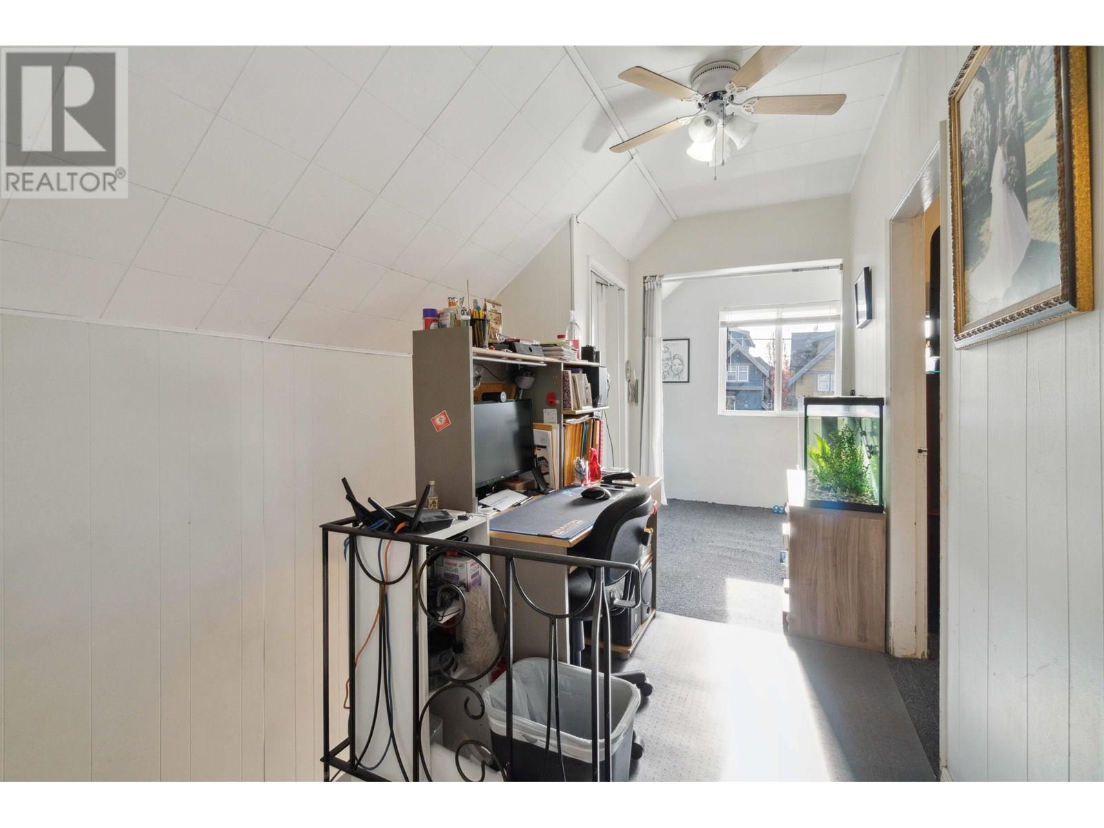 1649 GRANT STREET, Vancouver