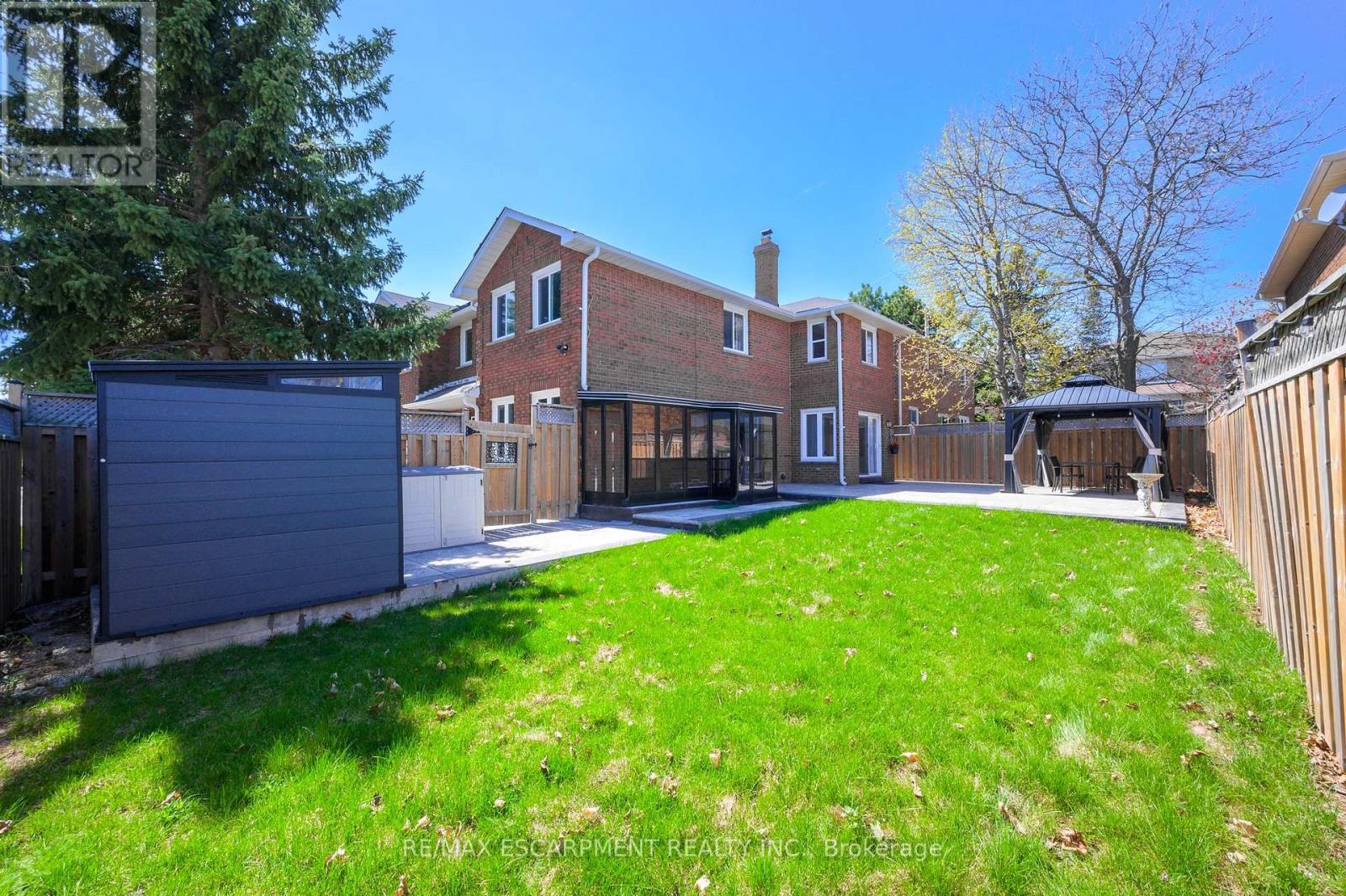 Photo 46 of 2728 Guilford Crescent, Oakville ON