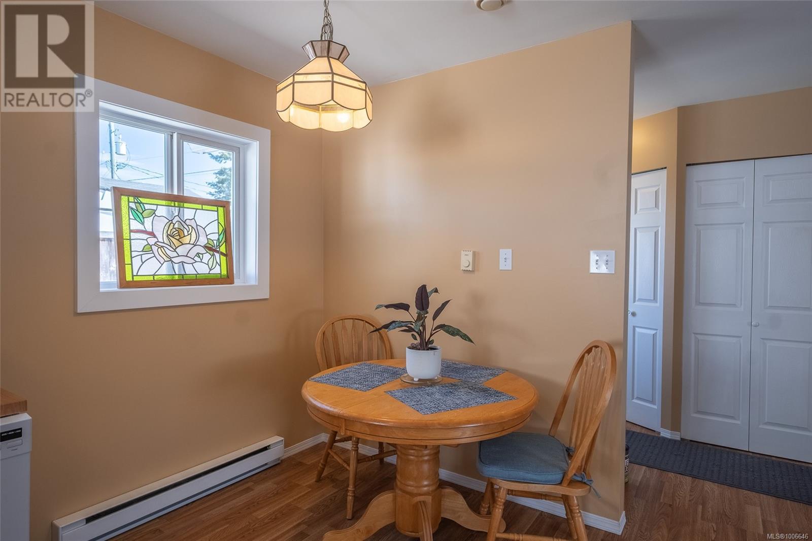 Photo 9 of 1251 Westurne Heights Rd, Whiskey Creek BC