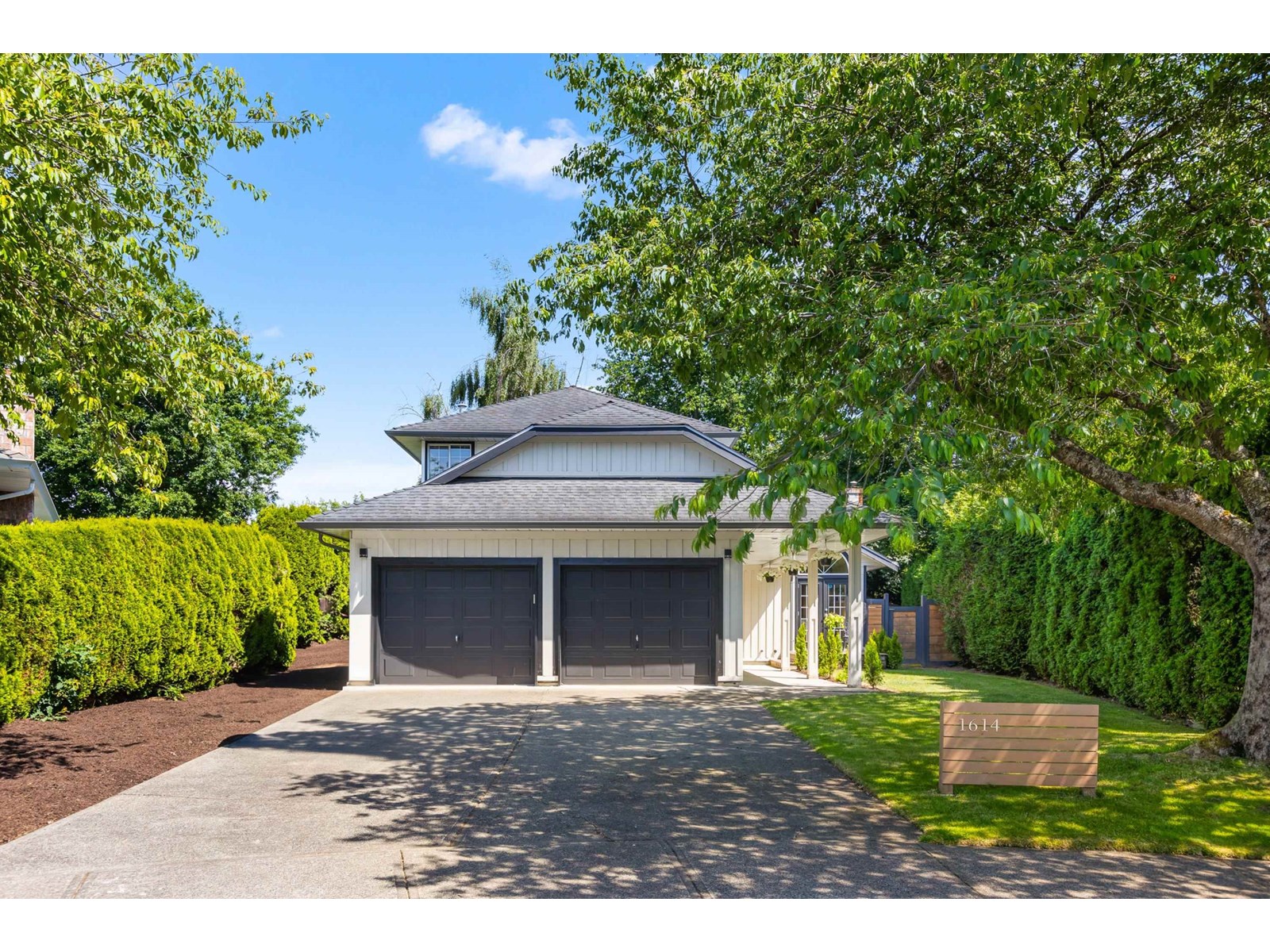 Photo 31 of 1614 143 B Street, Surrey BC