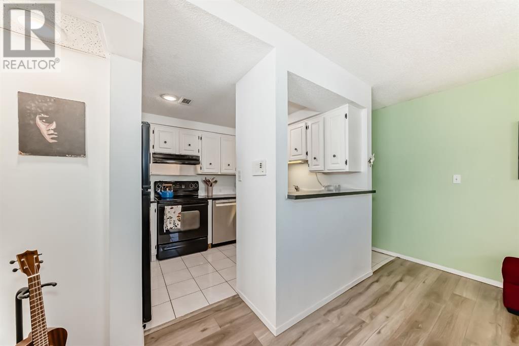 Single Family House Multi-level for Sale in   A Street NE Renfrew Calgary 