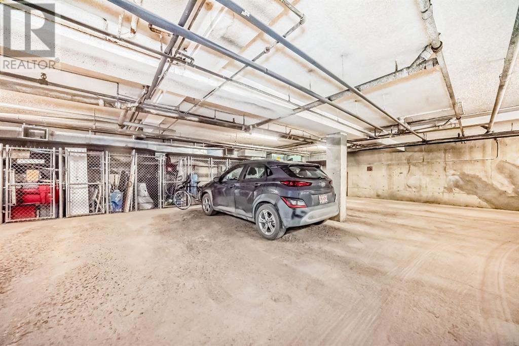 Single Family House Multi-level for Sale in   A Street NE Renfrew Calgary 