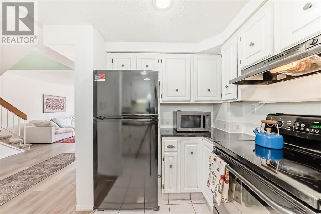Single Family House Multi-level for Sale in   A Street NE Renfrew Calgary 