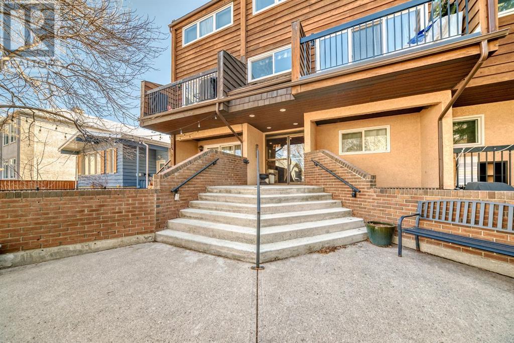 Single Family House Multi-level for Sale in   A Street NE Renfrew Calgary 