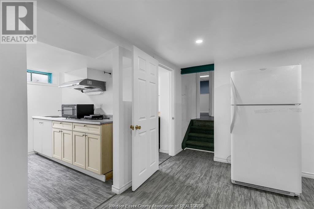 Photo 24 of 3850 Harcourt, Windsor ON