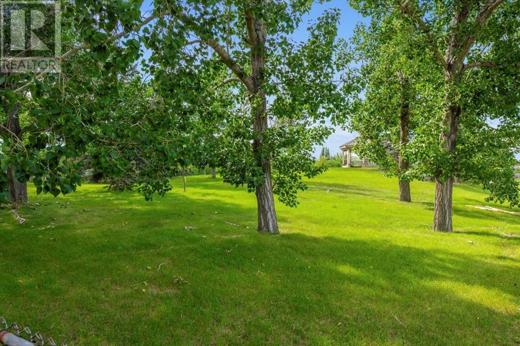 Single Family House Bungalow for Sale in  Douglasbank Drive SE Douglasdale/Glen Calgary 