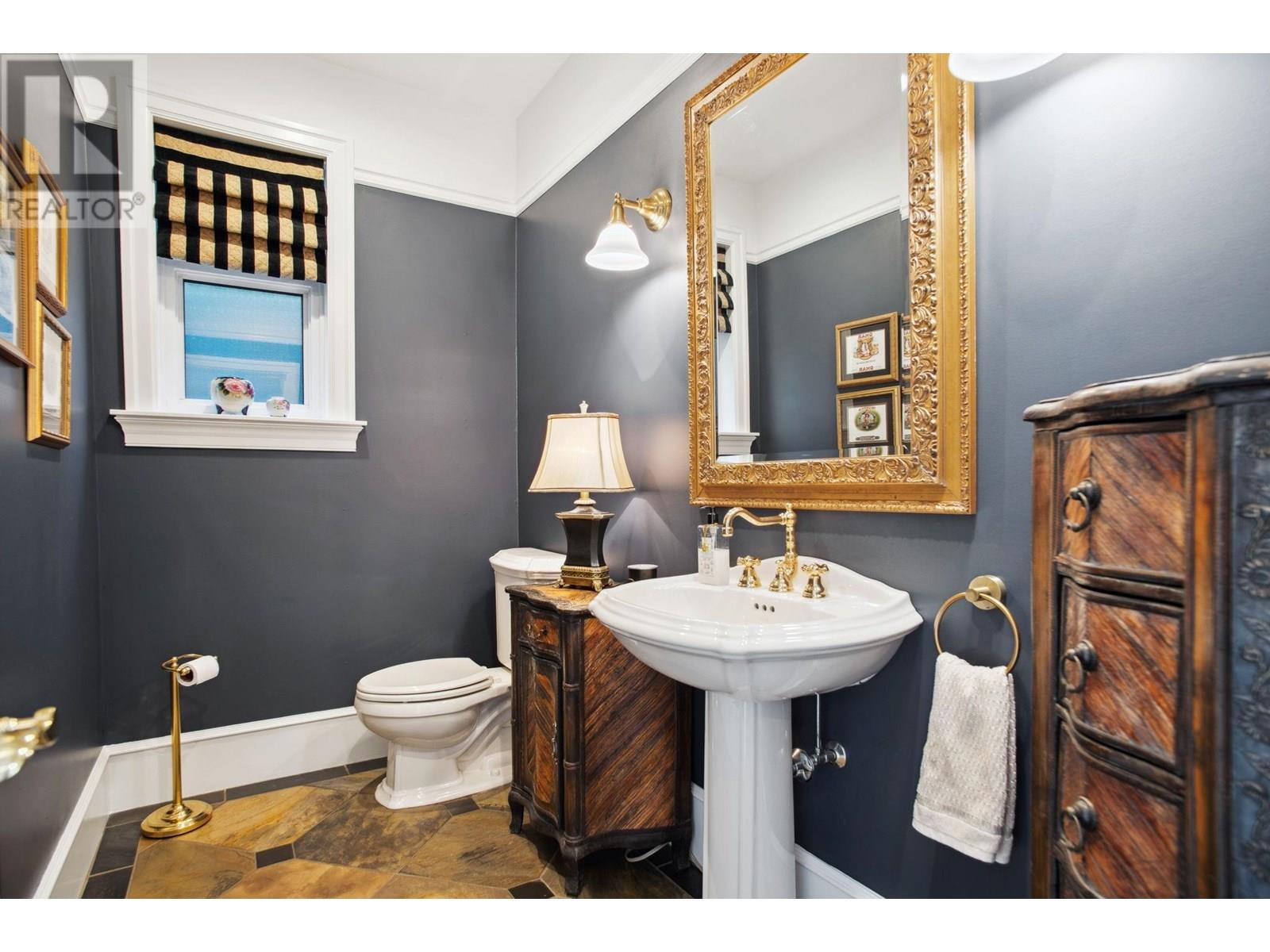 4668 HEADLAND DRIVE, West Vancouver