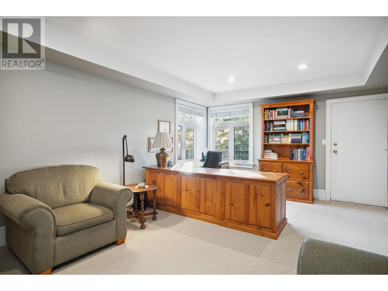 4668 HEADLAND DRIVE, West Vancouver