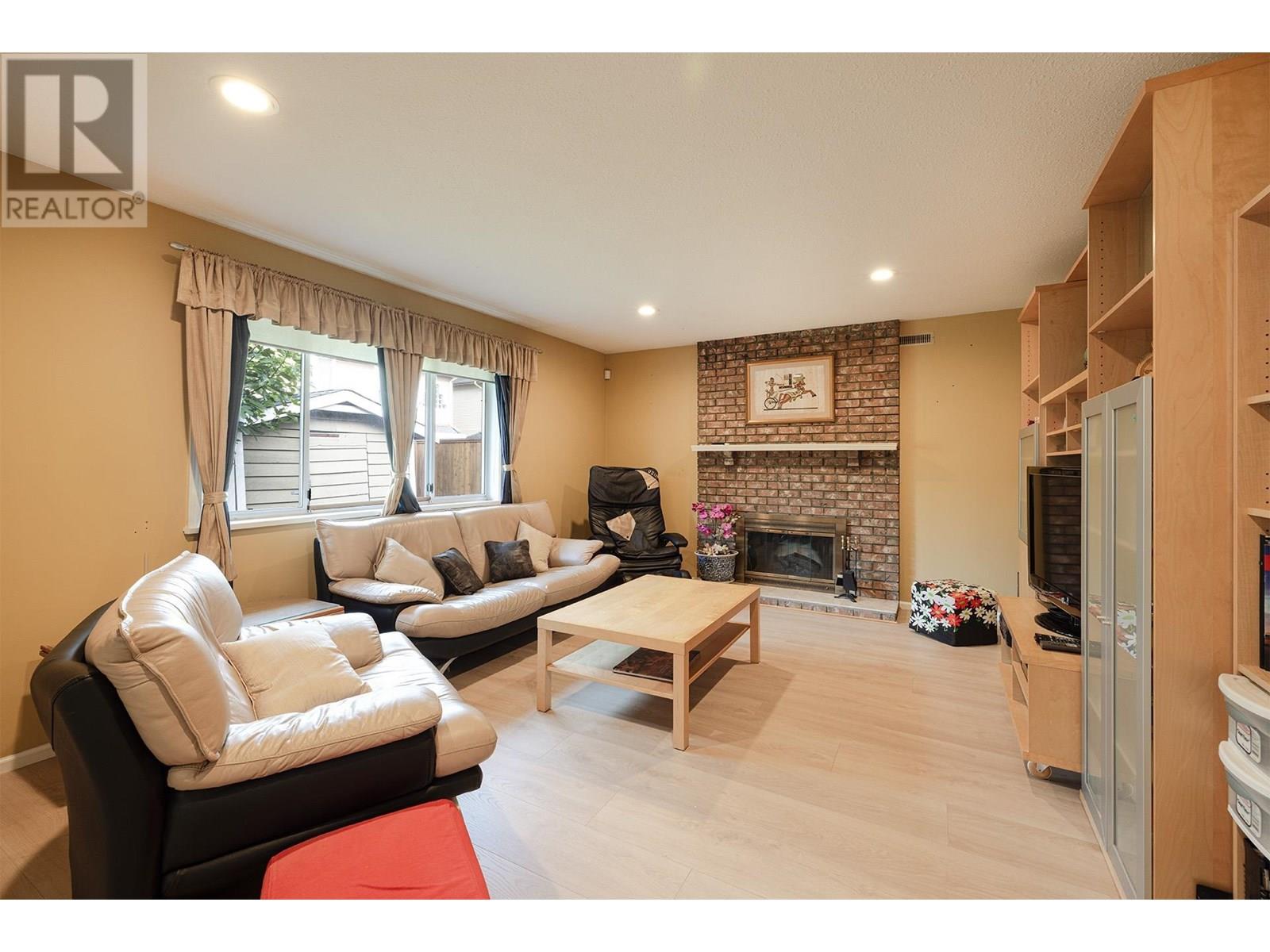 Photo 12 of 3880 Stolberg Street, Richmond BC