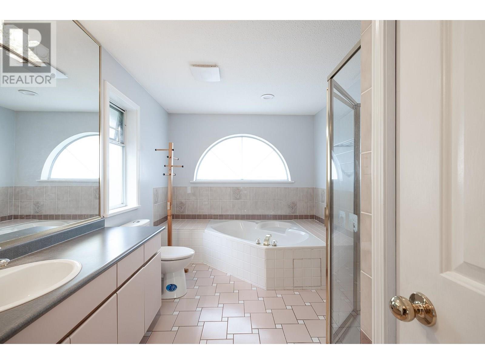 Photo 23 of 3880 Stolberg Street, Richmond BC