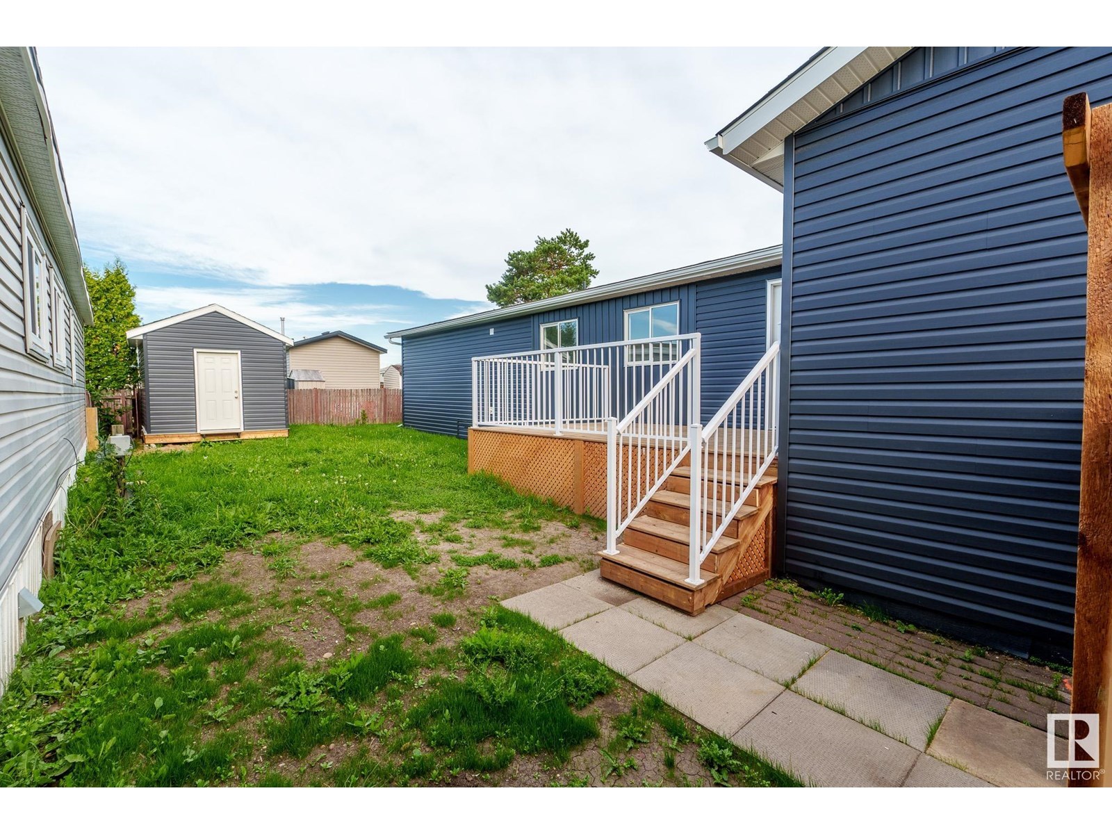 Photo 22 of 1431 Lakewood Cres, Sherwood Park AB