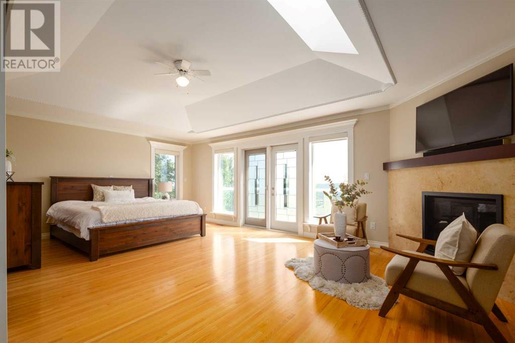 Single Family House for Sale in  Slopes Point SW Springbank Hill Calgary 
