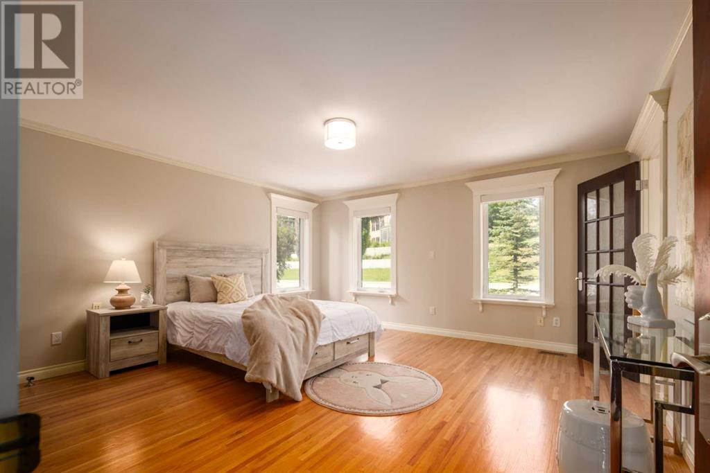 Single Family House for Sale in  Slopes Point SW Springbank Hill Calgary 