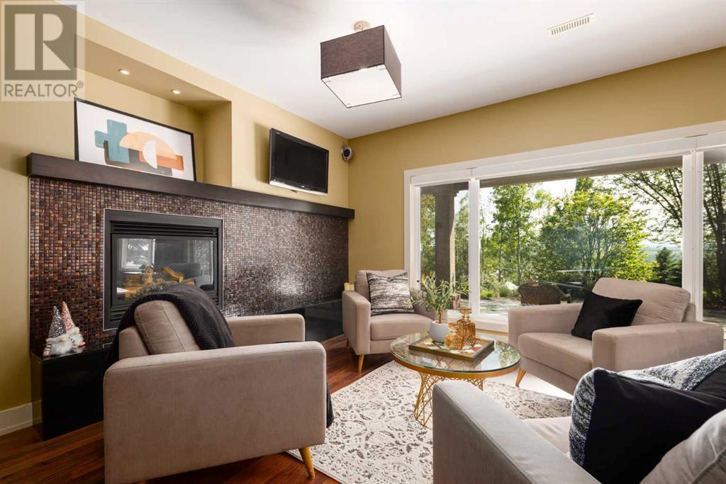 Single Family House for Sale in  Slopes Point SW Springbank Hill Calgary 