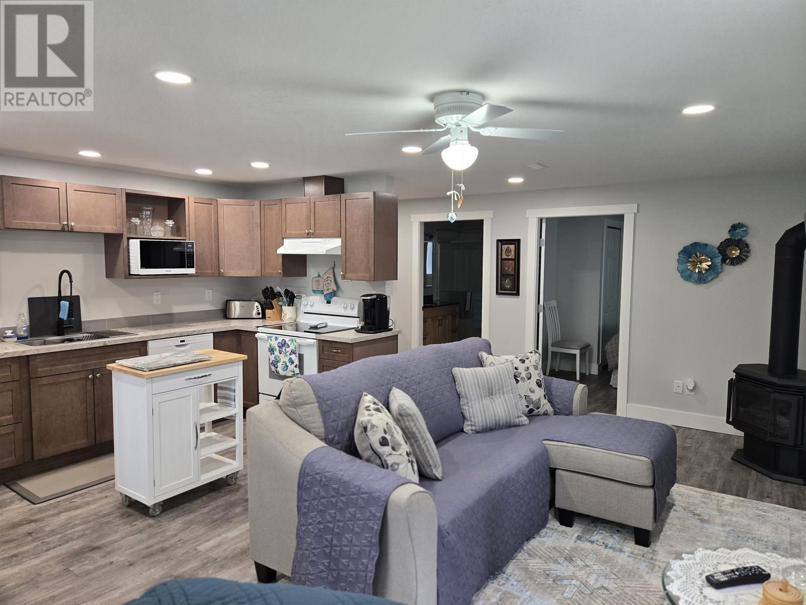 3479 LOLOFF ROAD, Quesnel