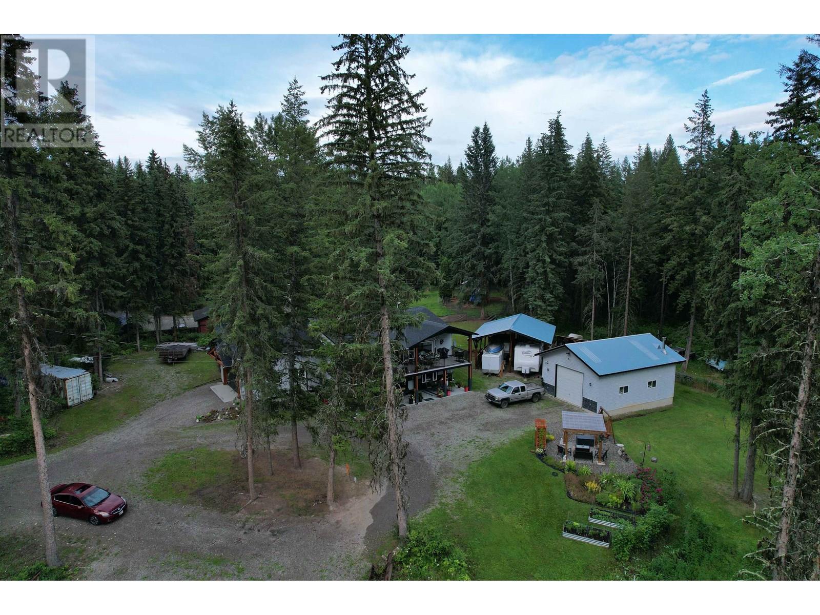 3479 LOLOFF ROAD, Quesnel