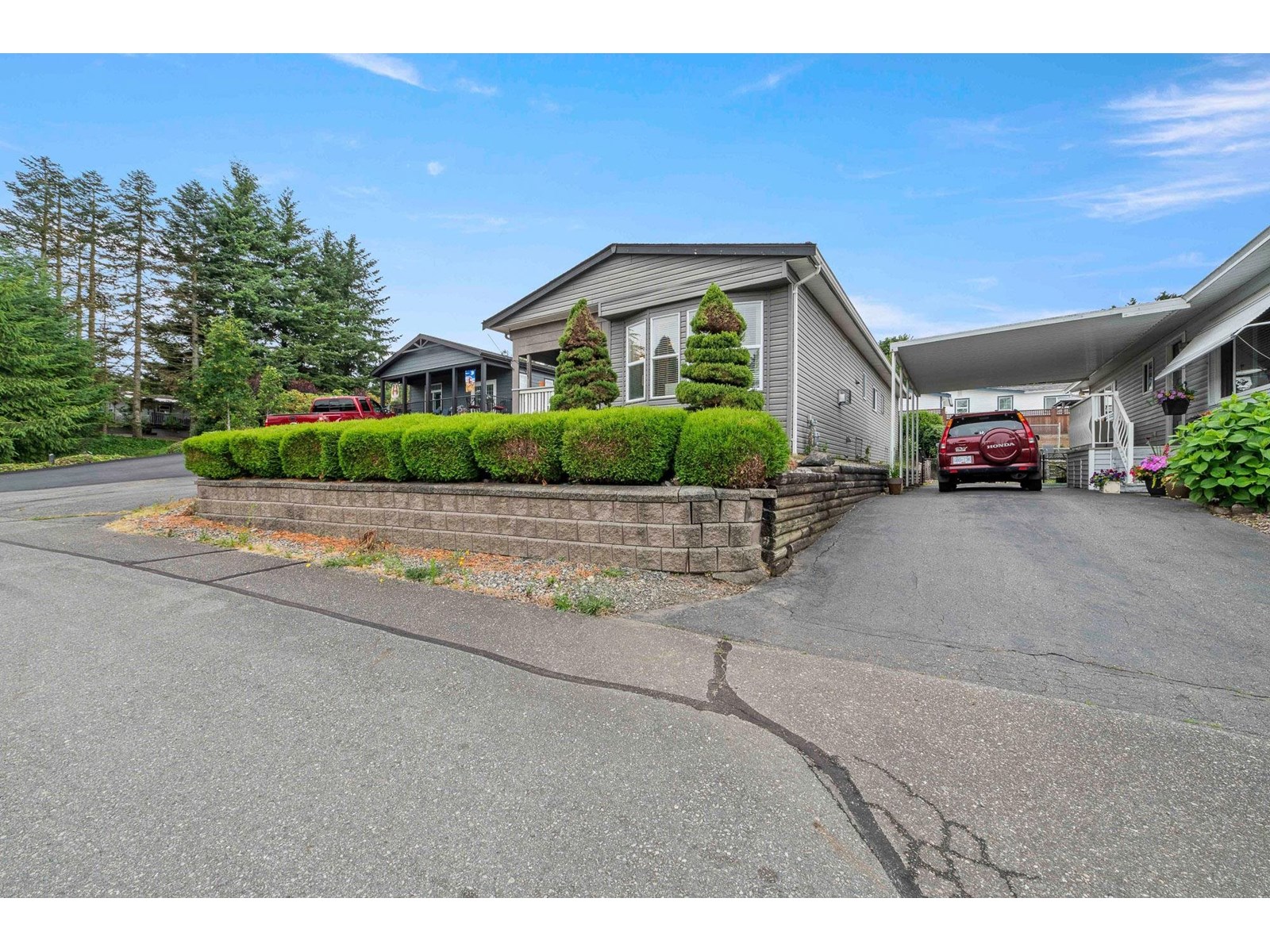 13 27111 0 AVENUE, Langley