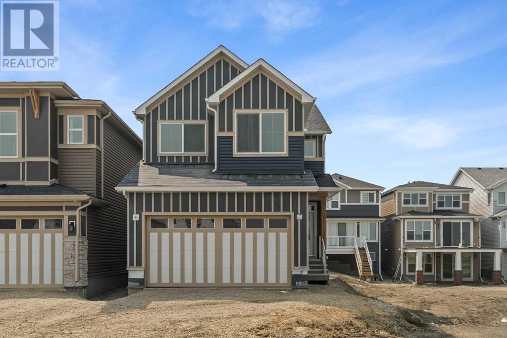 83 Silver Spruce Bay SW, Calgary, Alberta
