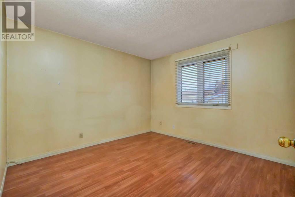 Single Family House Bungalow for Sale in  Maranda Close NE Marlborough Calgary 