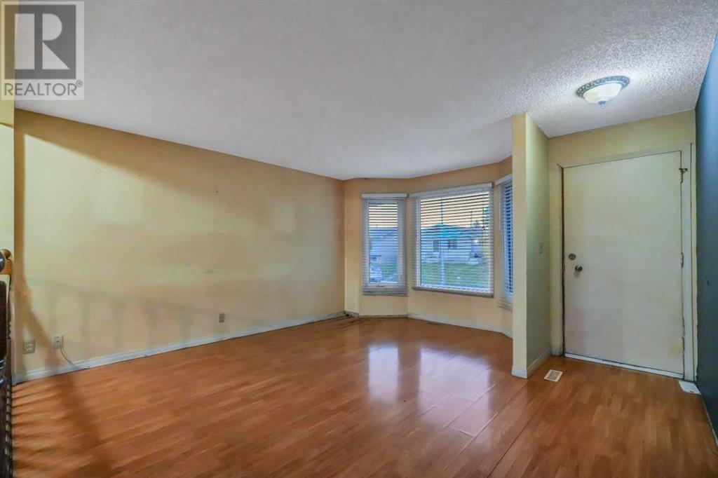 Single Family House Bungalow for Sale in  Maranda Close NE Marlborough Calgary 