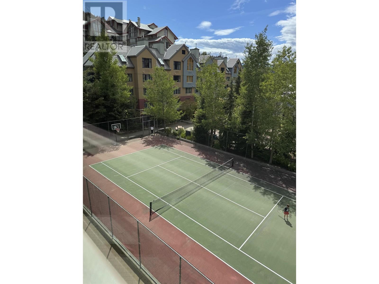 (WK 25) 901-4293 MOUNTAIN SQUARE, Whistler