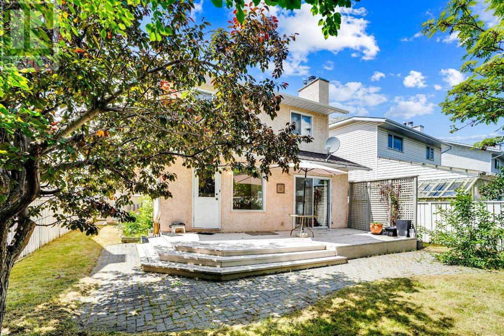 Single Family House for Sale in  Del Monica Place NE Monterey Park Calgary 
