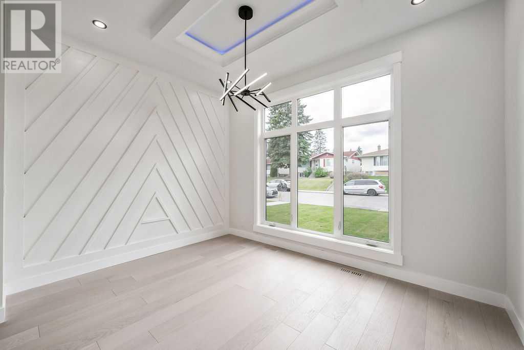 Single Family House for Sale in   Street NW Banff Trail Calgary 