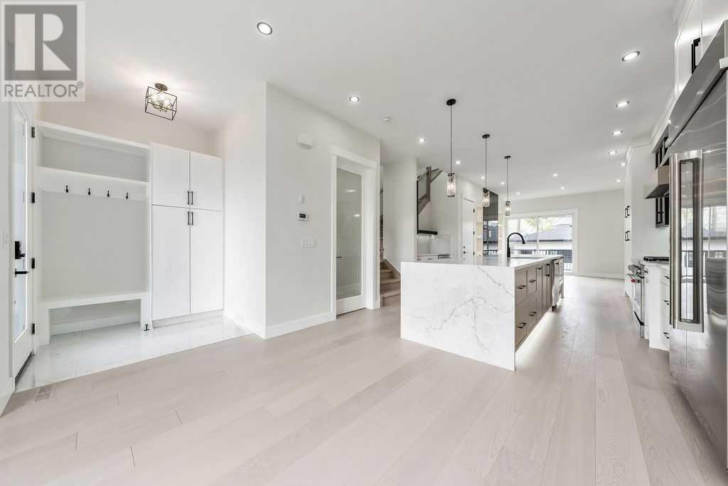Single Family House for Sale in   Street NW Banff Trail Calgary 