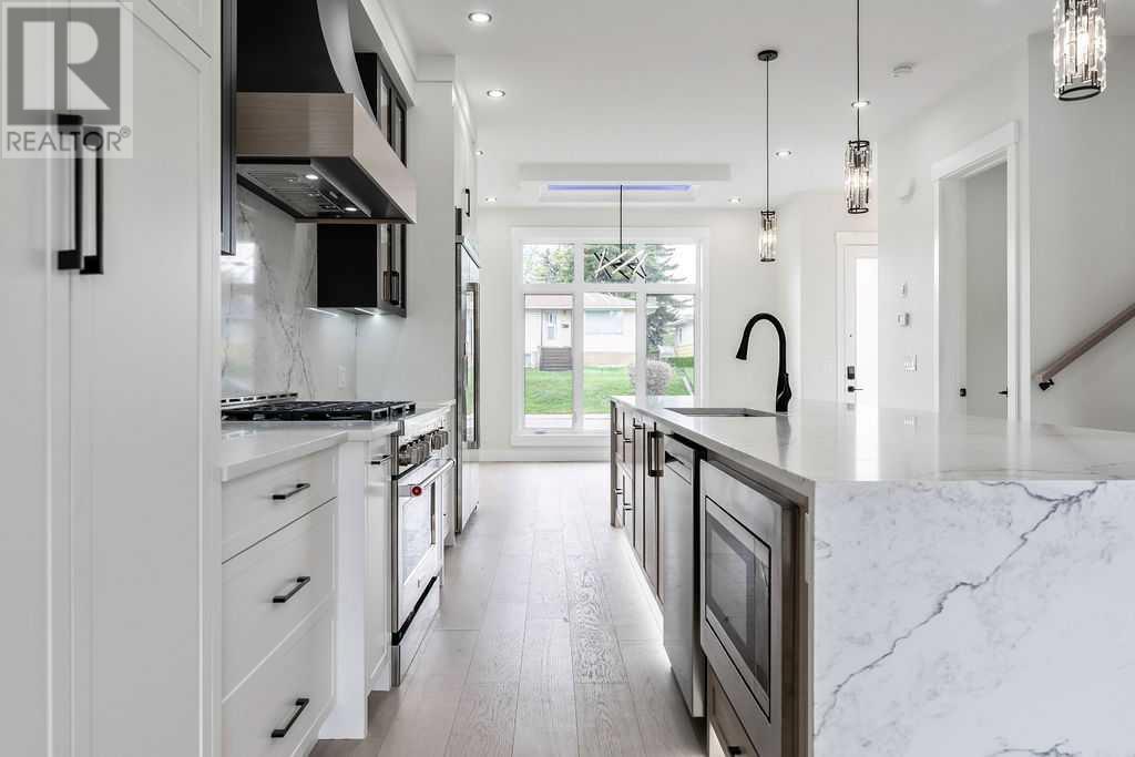 Single Family House for Sale in   Street NW Banff Trail Calgary 