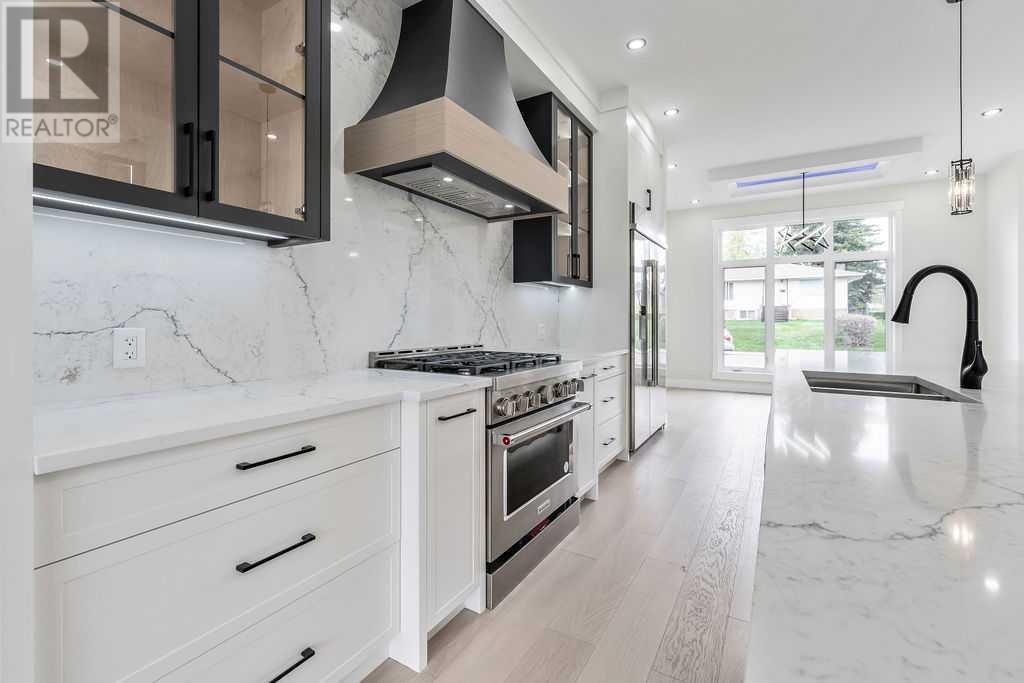Single Family House for Sale in   Street NW Banff Trail Calgary 