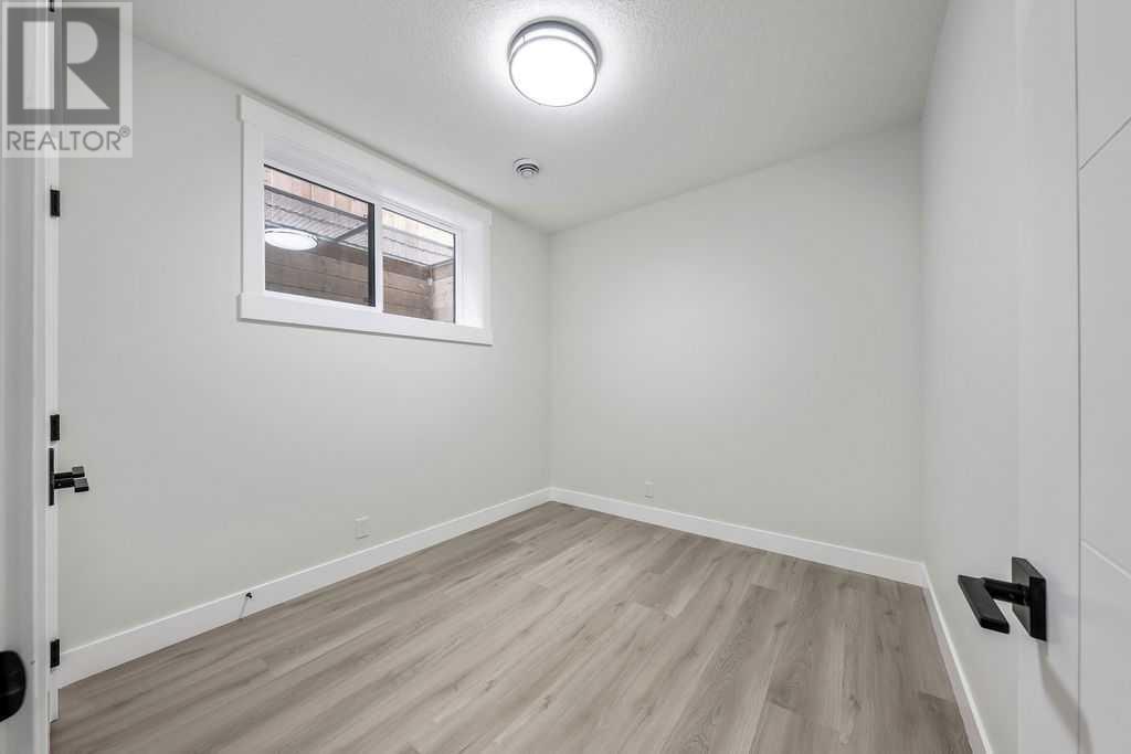 Single Family House for Sale in   Street NW Banff Trail Calgary 
