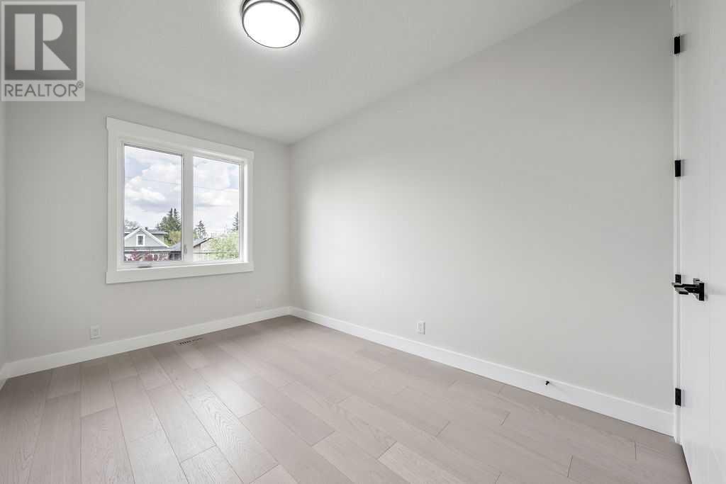Single Family House for Sale in   Street NW Banff Trail Calgary 