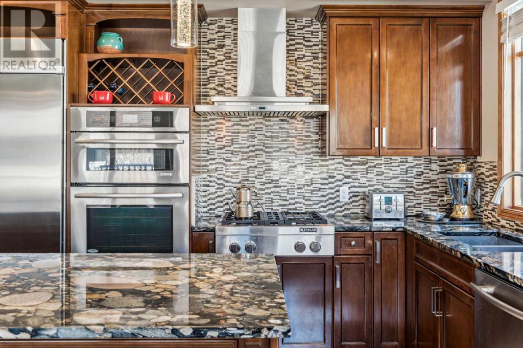 Single Family House for Sale in  Montgomery Avenue NW Montgomery Calgary 