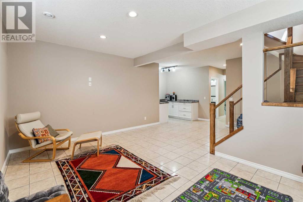 Single Family House for Sale in  Montgomery Avenue NW Montgomery Calgary 