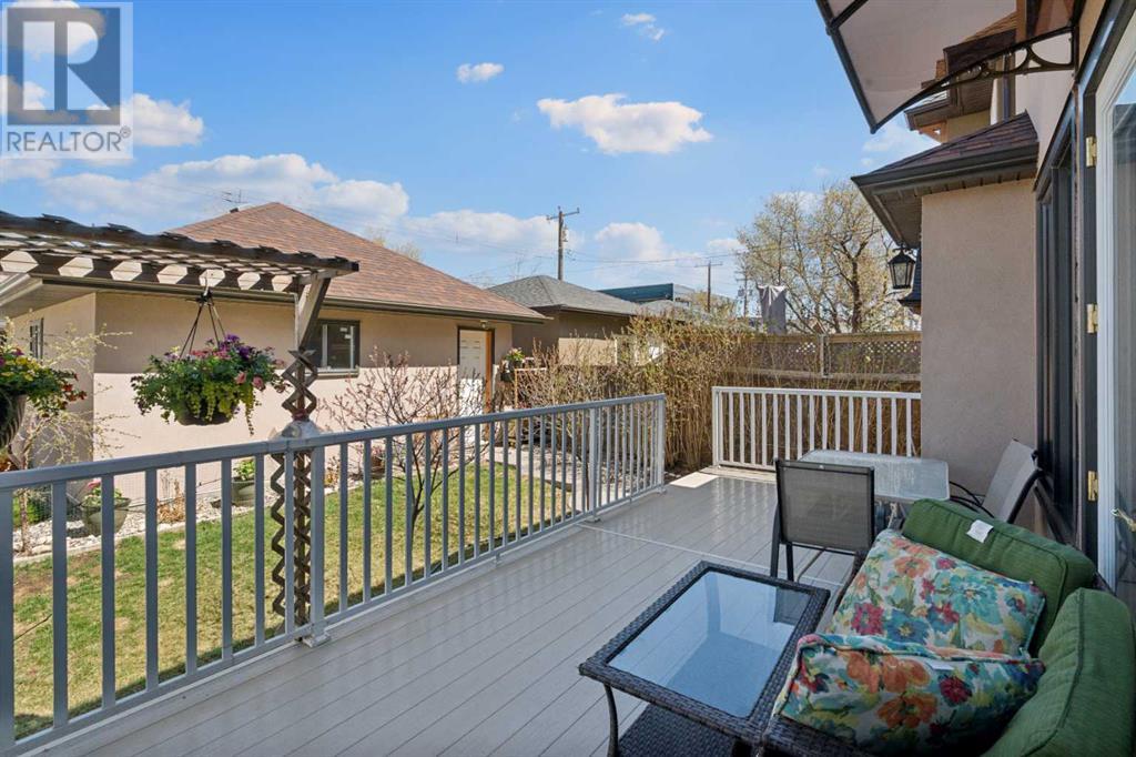 Single Family House for Sale in  Montgomery Avenue NW Montgomery Calgary 