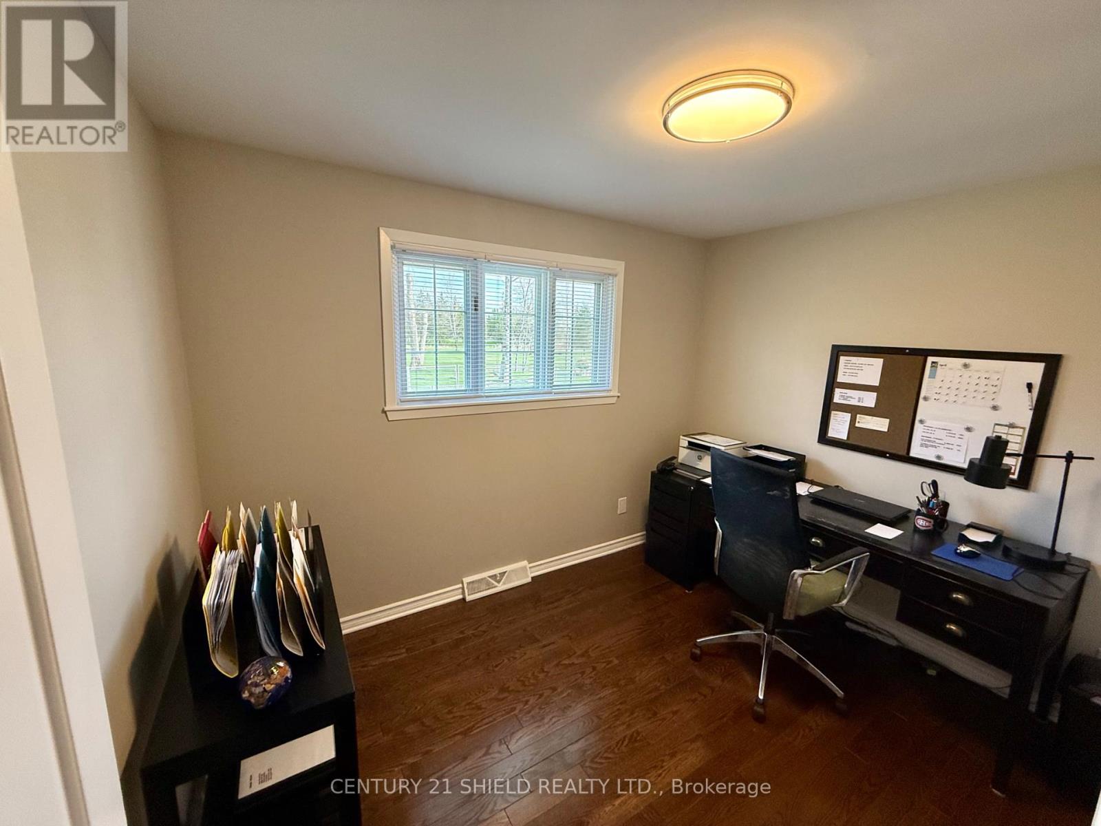 Photo 21 of 910 Tollgate Road W, Cornwall ON