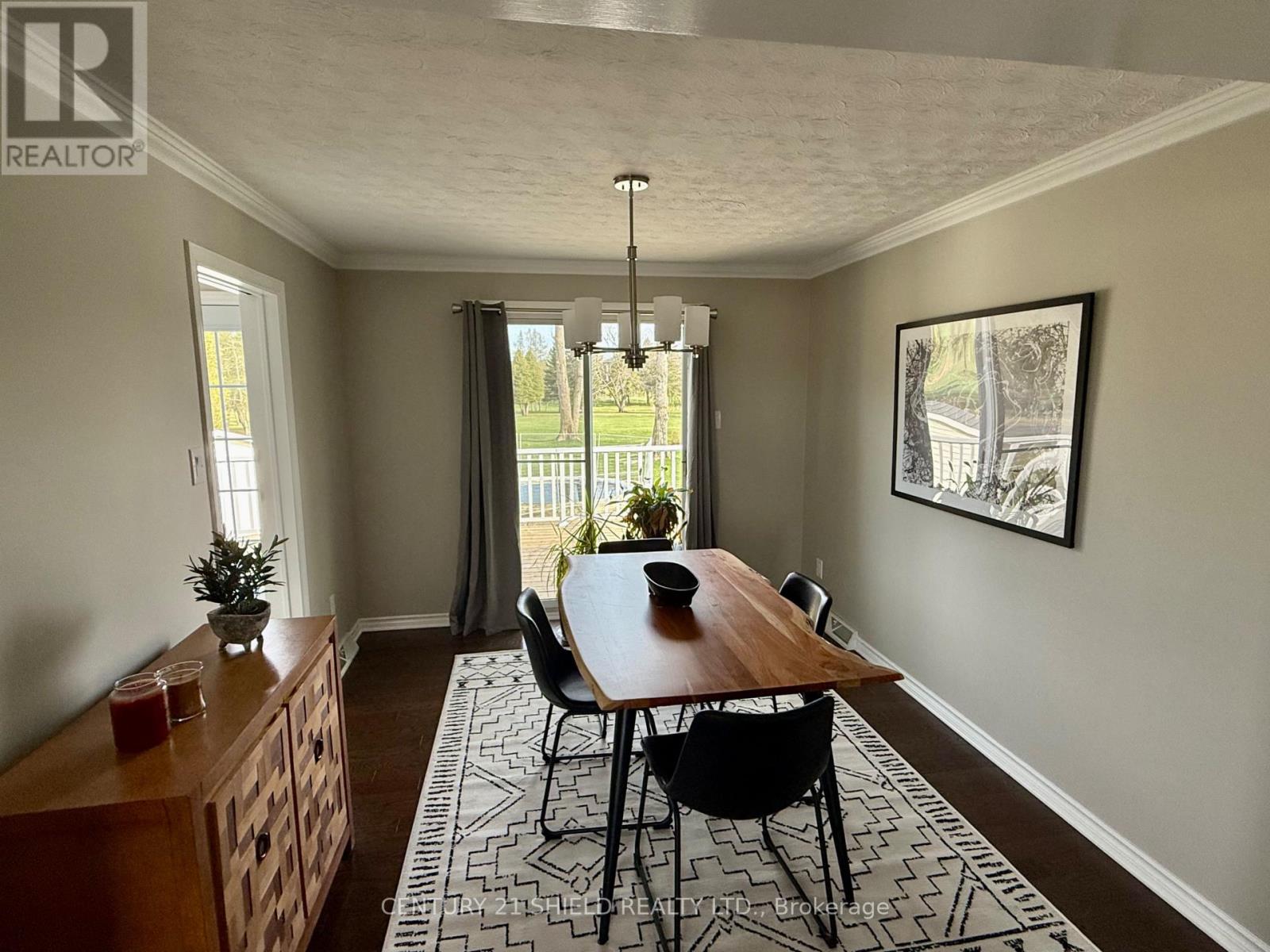 Photo 14 of 910 Tollgate Road W, Cornwall ON