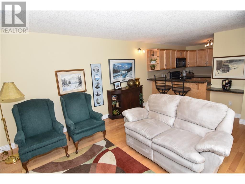 Single Family House for Sale in   Glamis Green SW Glamorgan Calgary 