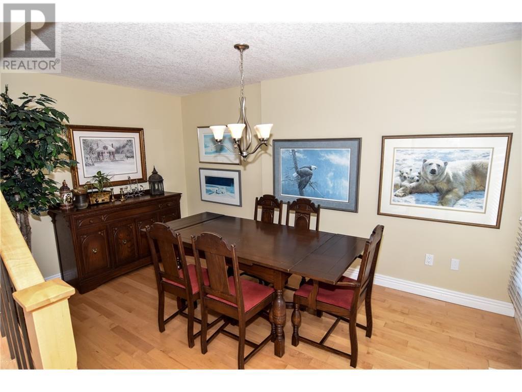Single Family House for Sale in   Glamis Green SW Glamorgan Calgary 