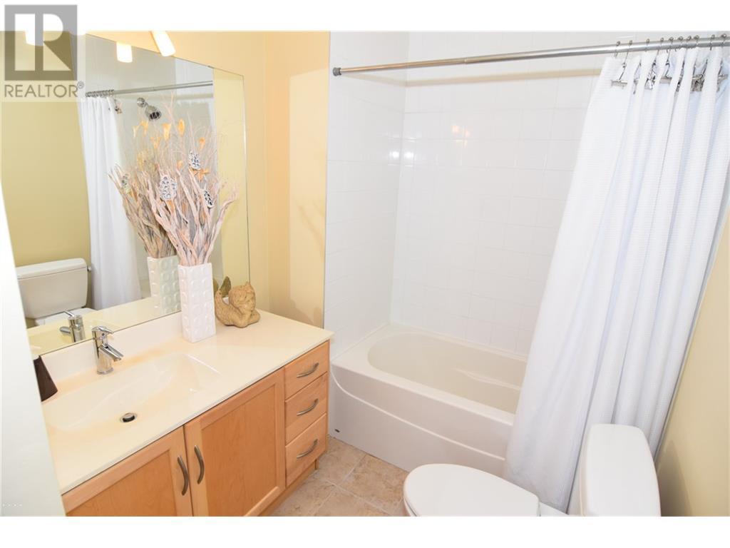 Single Family House for Sale in   Glamis Green SW Glamorgan Calgary 