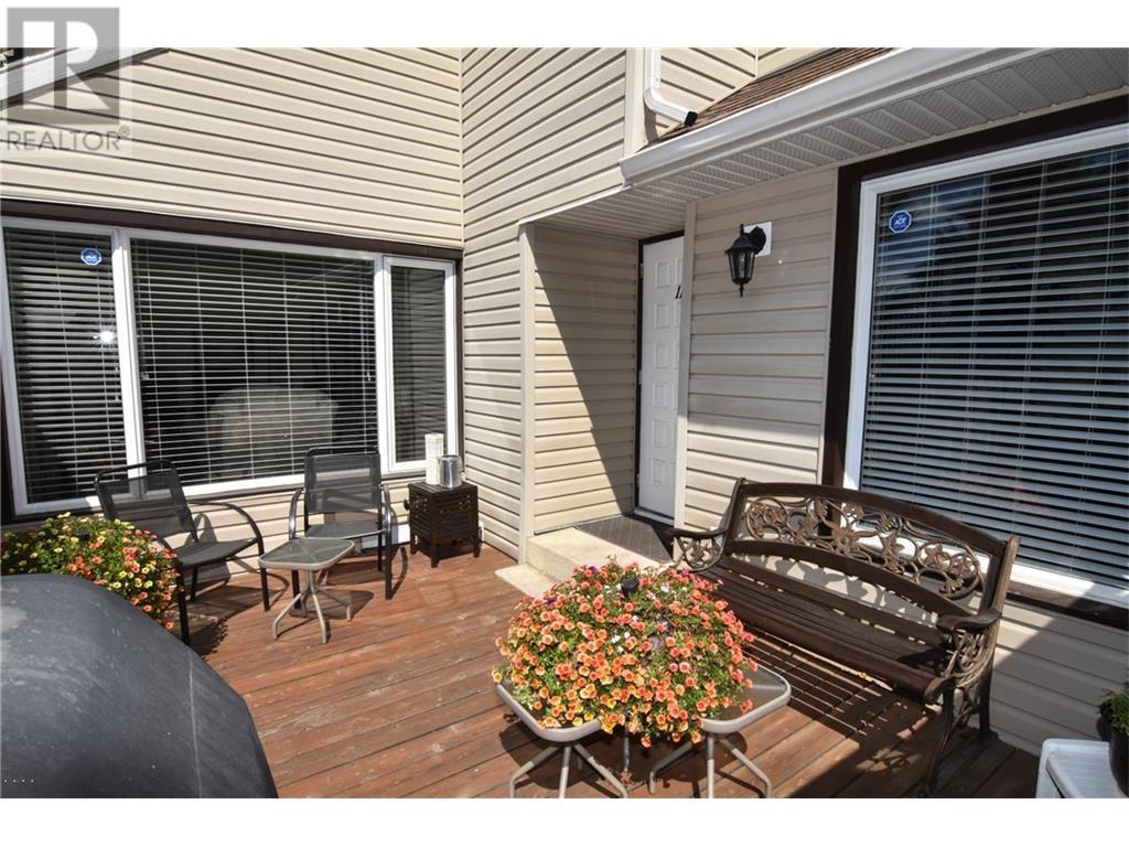 Single Family House for Sale in   Glamis Green SW Glamorgan Calgary 