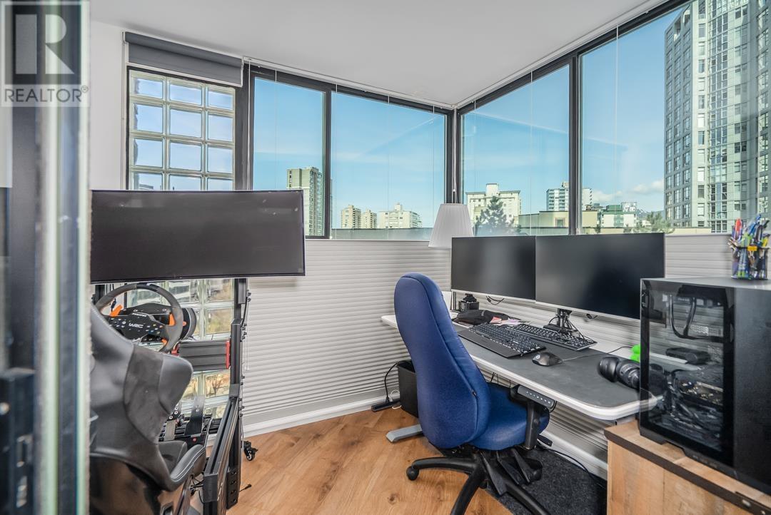 Photo 18 of 801 909 Burrard Street, Vancouver BC