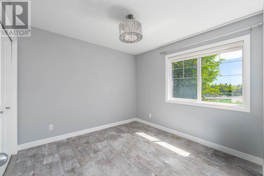 Single Family House for Sale in C Silvergrove Place NW Silver Springs Calgary 