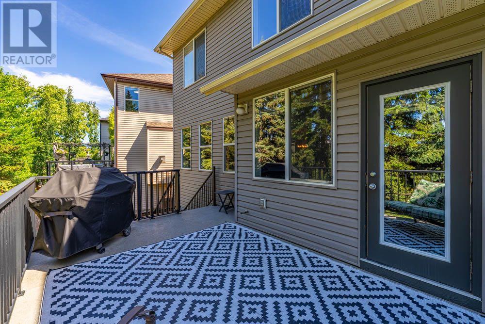 Single Family House for Sale in C Silvergrove Place NW Silver Springs Calgary 