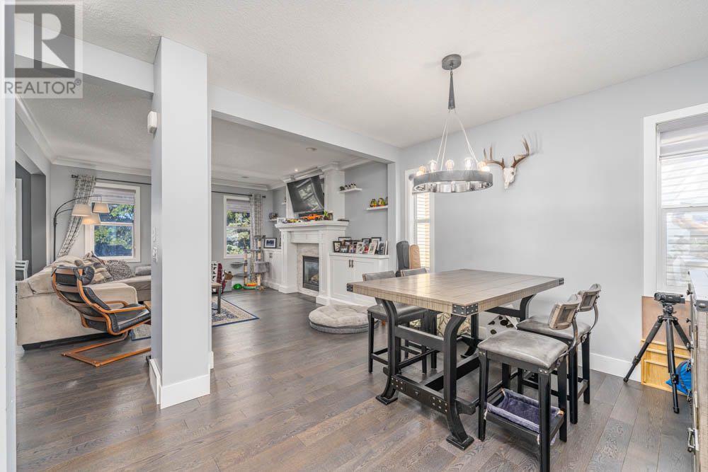 Single Family House for Sale in C Silvergrove Place NW Silver Springs Calgary 